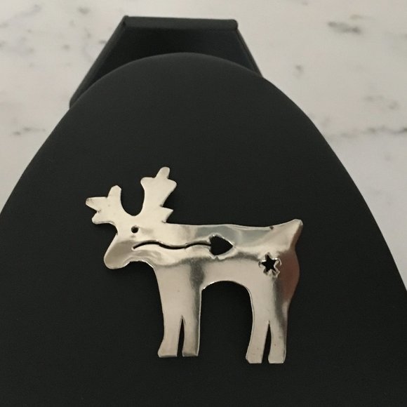 Whimsical Vintage Silver-Plated Moose Pin Brooch - Picture 1 of 5